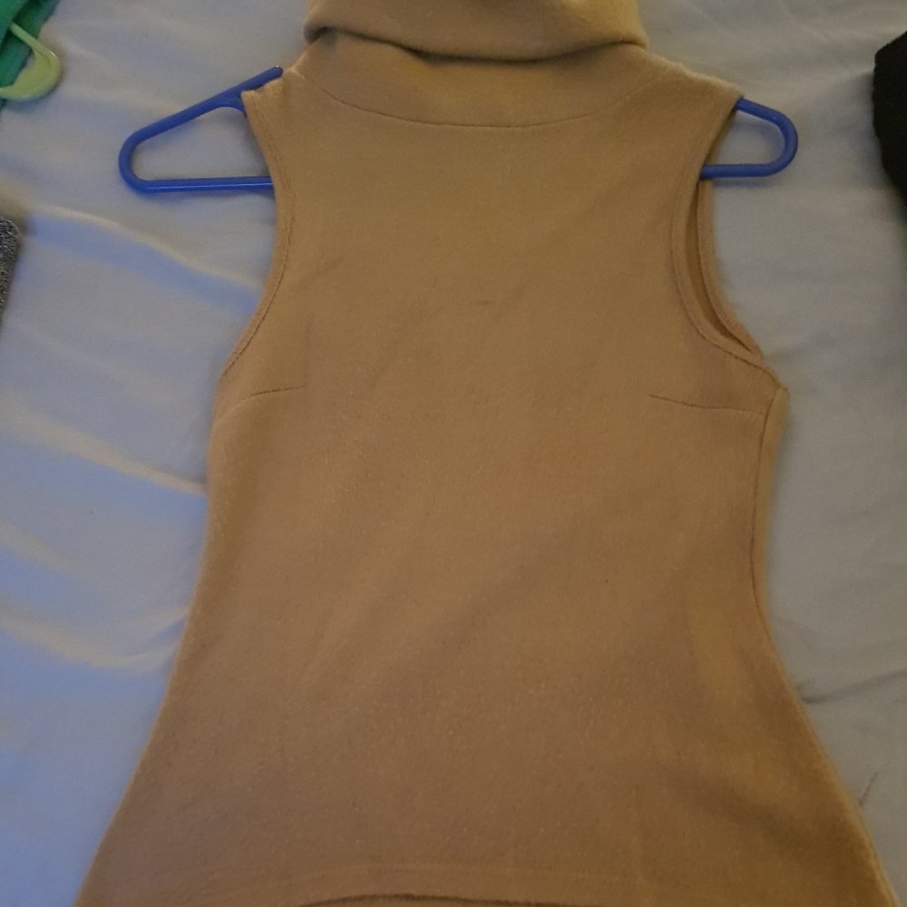 womens Forever 21 turtle neck